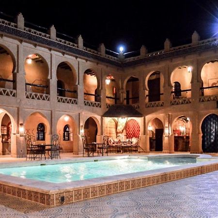 Nasser Palace Hotel & Bivouacs Hassilabied Esterno foto