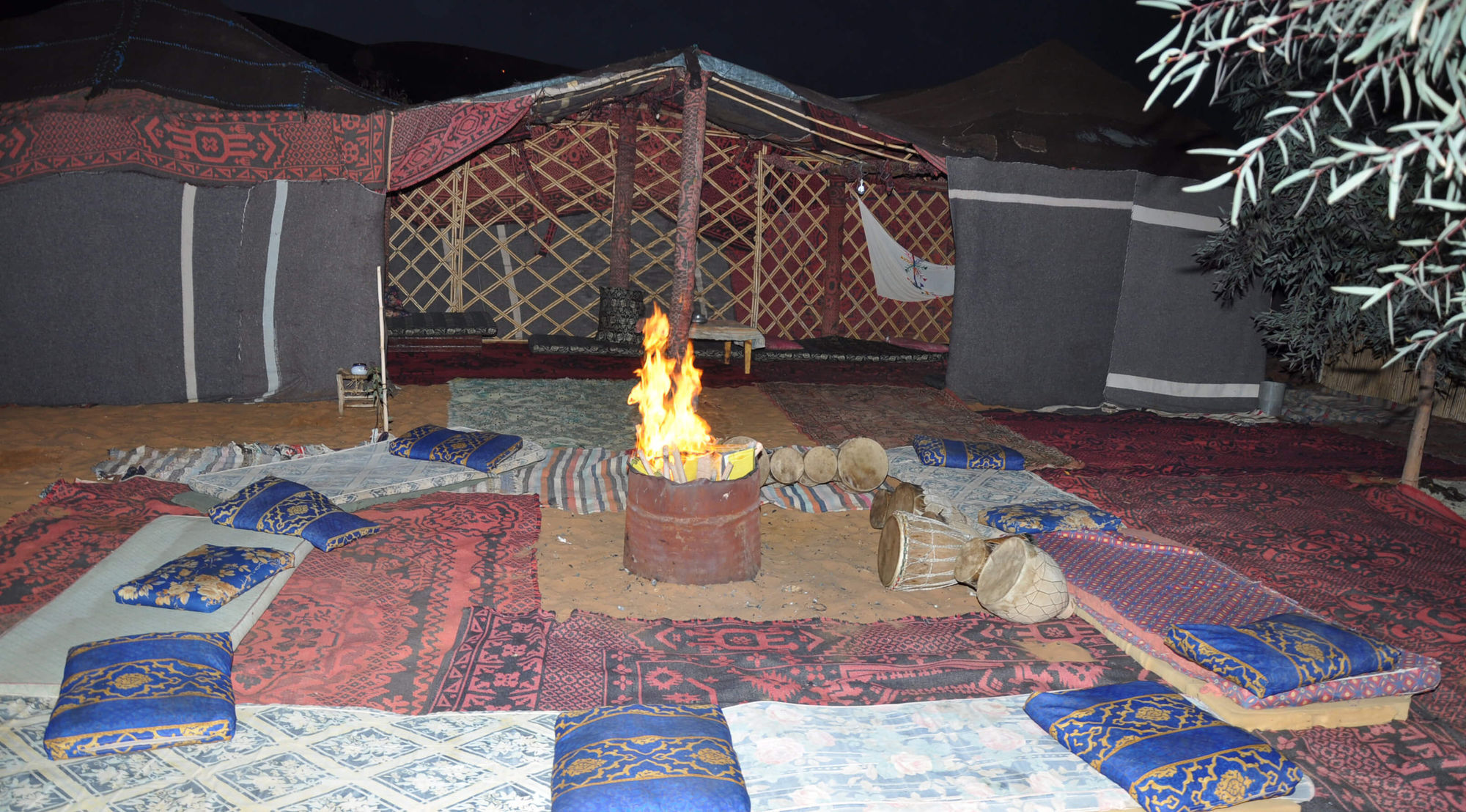 Nasser Palace Hotel & Bivouacs Hassilabied Esterno foto